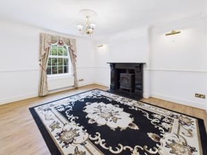 Living Room- click for photo gallery